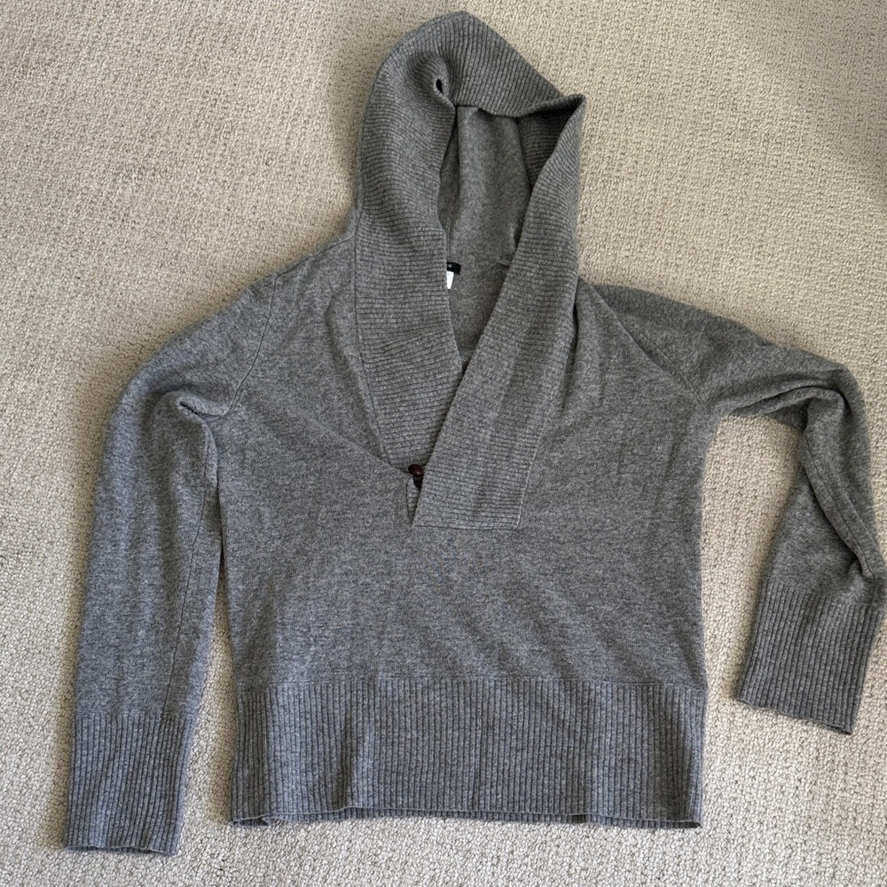 J crew wool cashmere blend sweater, sz L